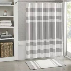 Bath Rug Shower Curtain Set Madison Park NWT